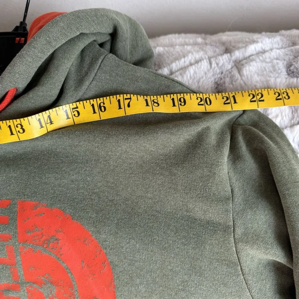 The North Face Mens Size XL Pullover Hoodie in Olive Green Athleisure Wear